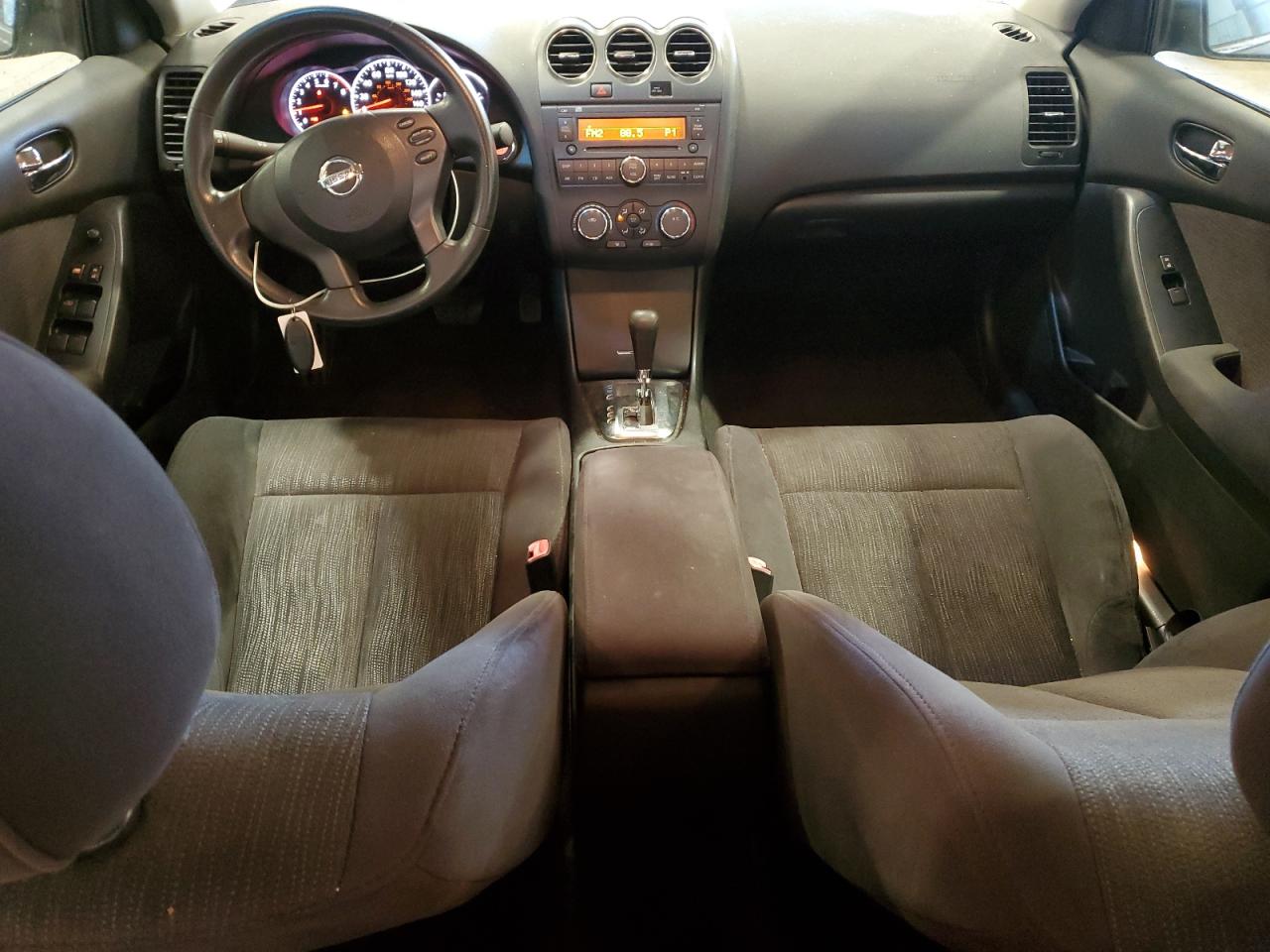 2010 Nissan Altima Base VIN: 1N4AL2APXAN548522 Lot: 84221575