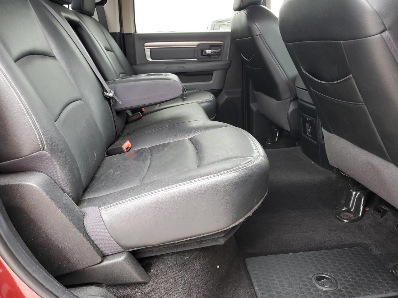 2017 Ram 1500 Slt VIN: 3C6RR7LT3HG524057 Lot: 82277815