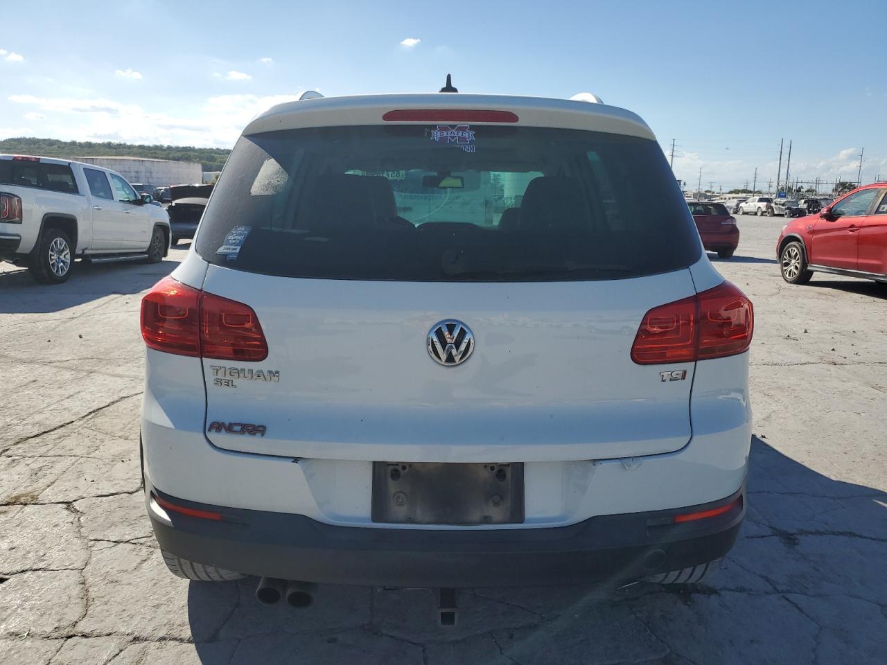 2016 Volkswagen Tiguan S VIN: WVGAV7AX8GW577047 Lot: 85714945