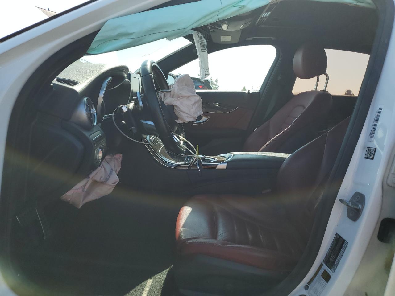 2018 Mercedes-Benz C 300 VIN: 55SWF4JB9JU254727 Lot: 84992275