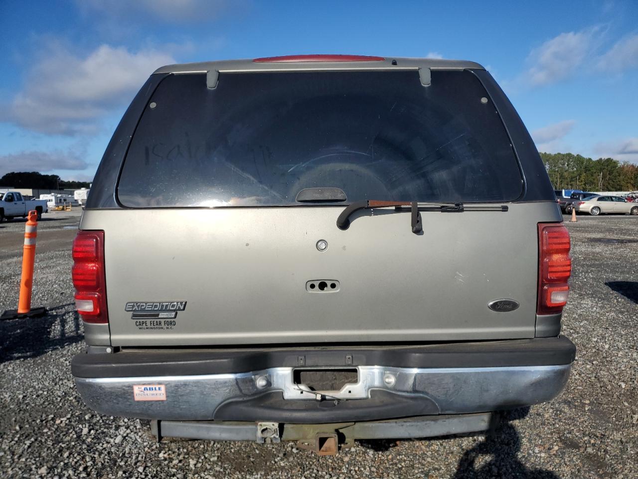 1999 Ford Expedition VIN: 1FMPU18LXXLB99196 Lot: 90887615