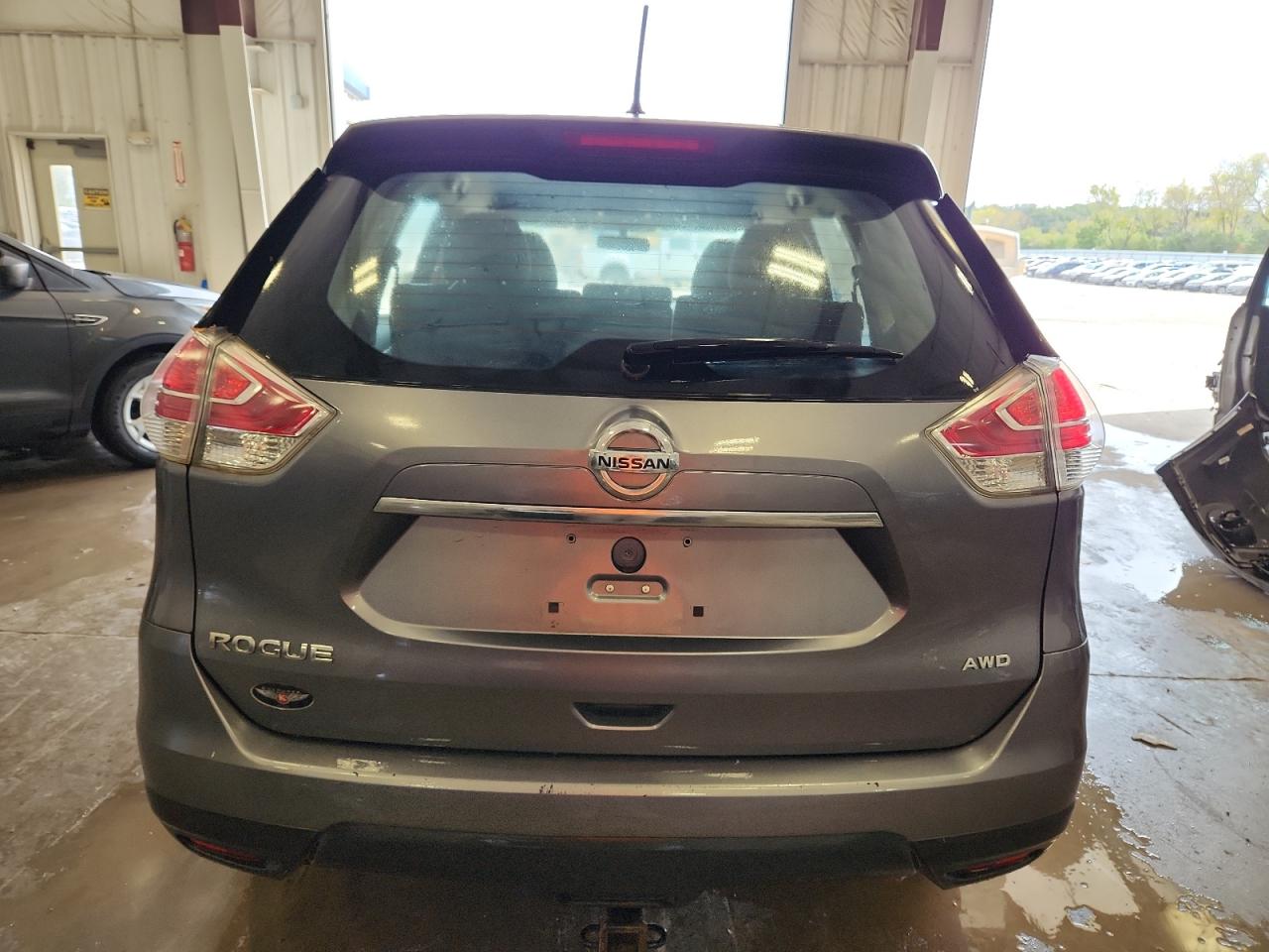2015 Nissan Rogue S VIN: KNMAT2MV2FP588027 Lot: 84269775