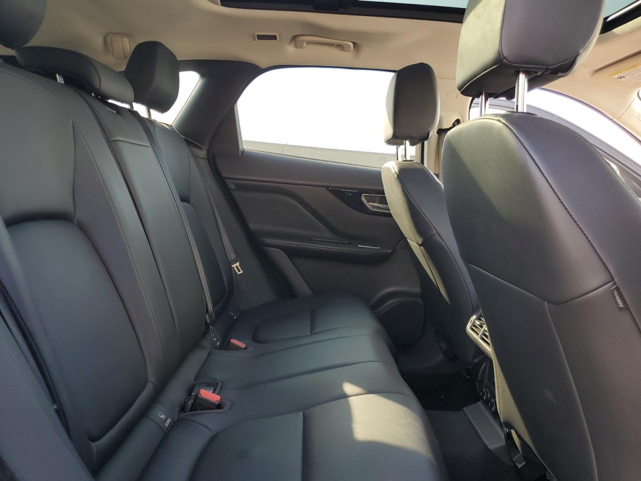 2018 Jaguar F-Pace Premium VIN: SADCJ2GX3JA201934 Lot: 85339785