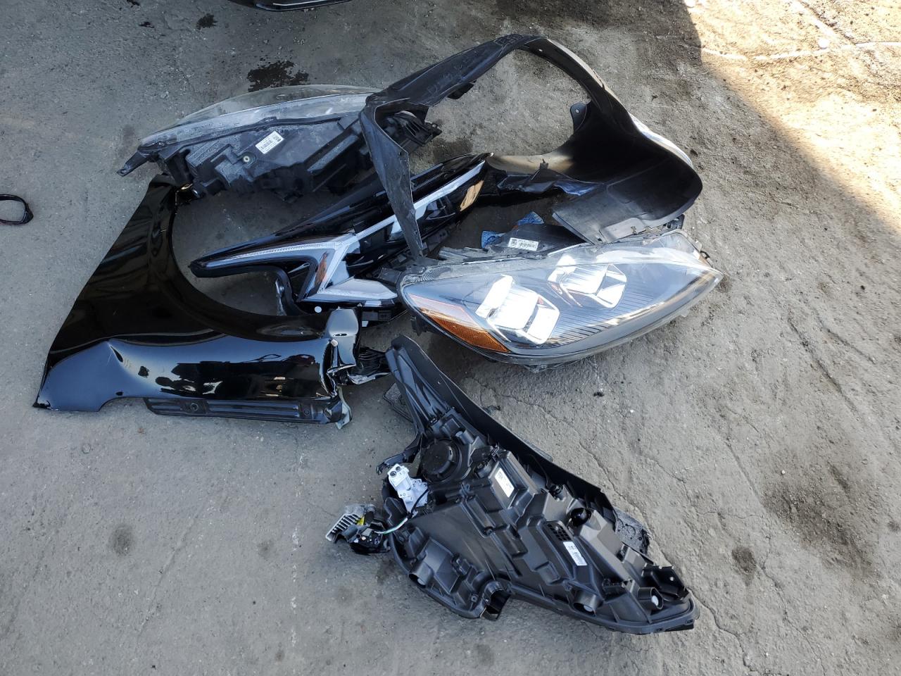 2026 Kia K5 VIN: KNAG64J75T5404142 Lot: 82505465