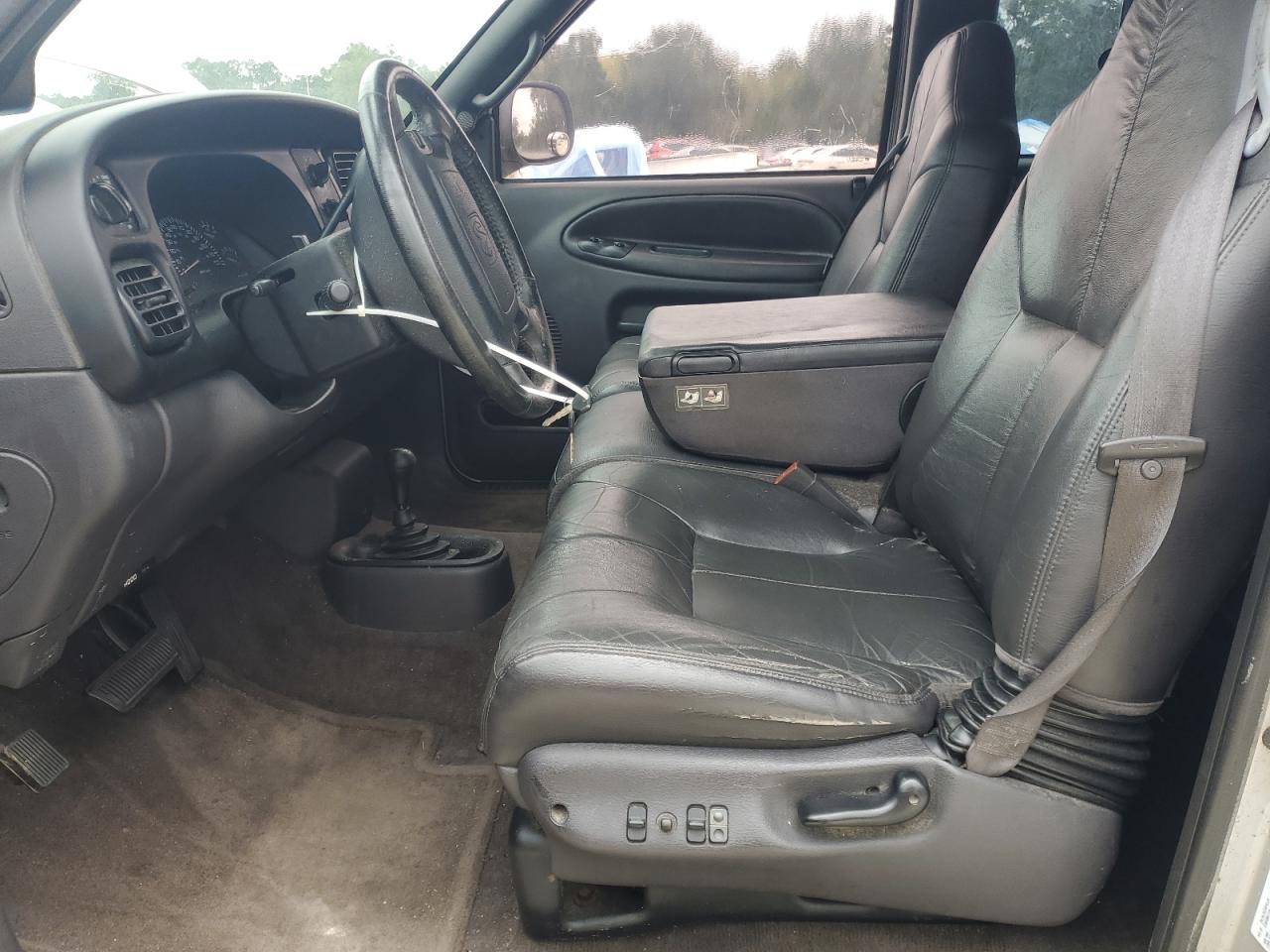 2002 Dodge Ram 2500 VIN: 3B7KF23ZX2M307253 Lot: 90223125