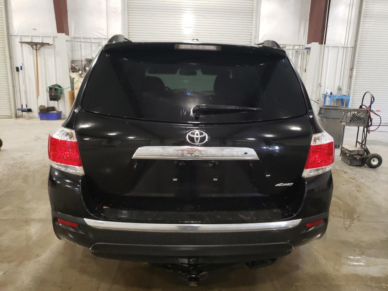 2012 Toyota Highlander Base VIN: 5TDBK3EH4CS130299 Lot: 82264665