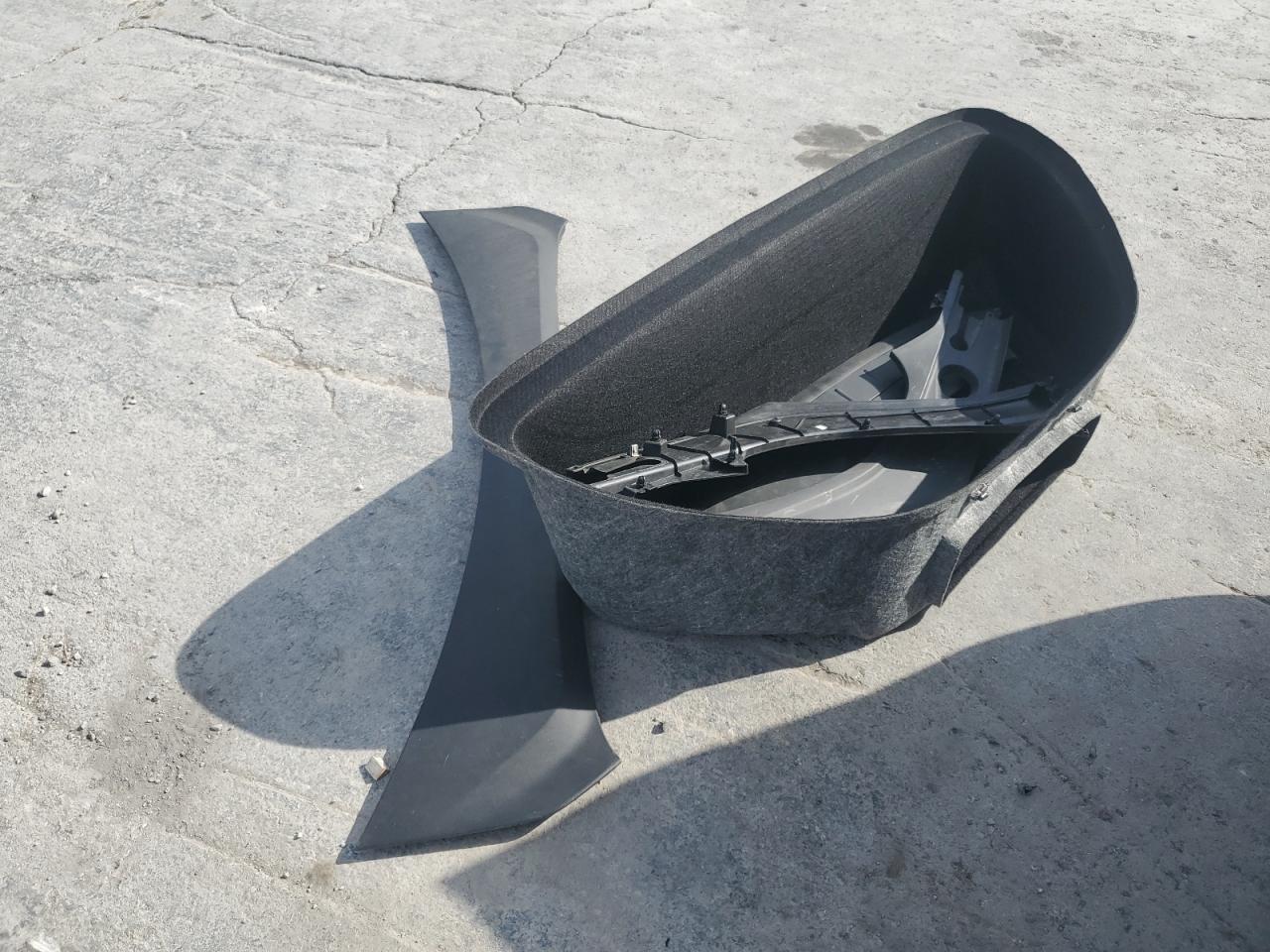 2020 Tesla Model X VIN: 5YJXCBE22LF219494 Lot: 85703605