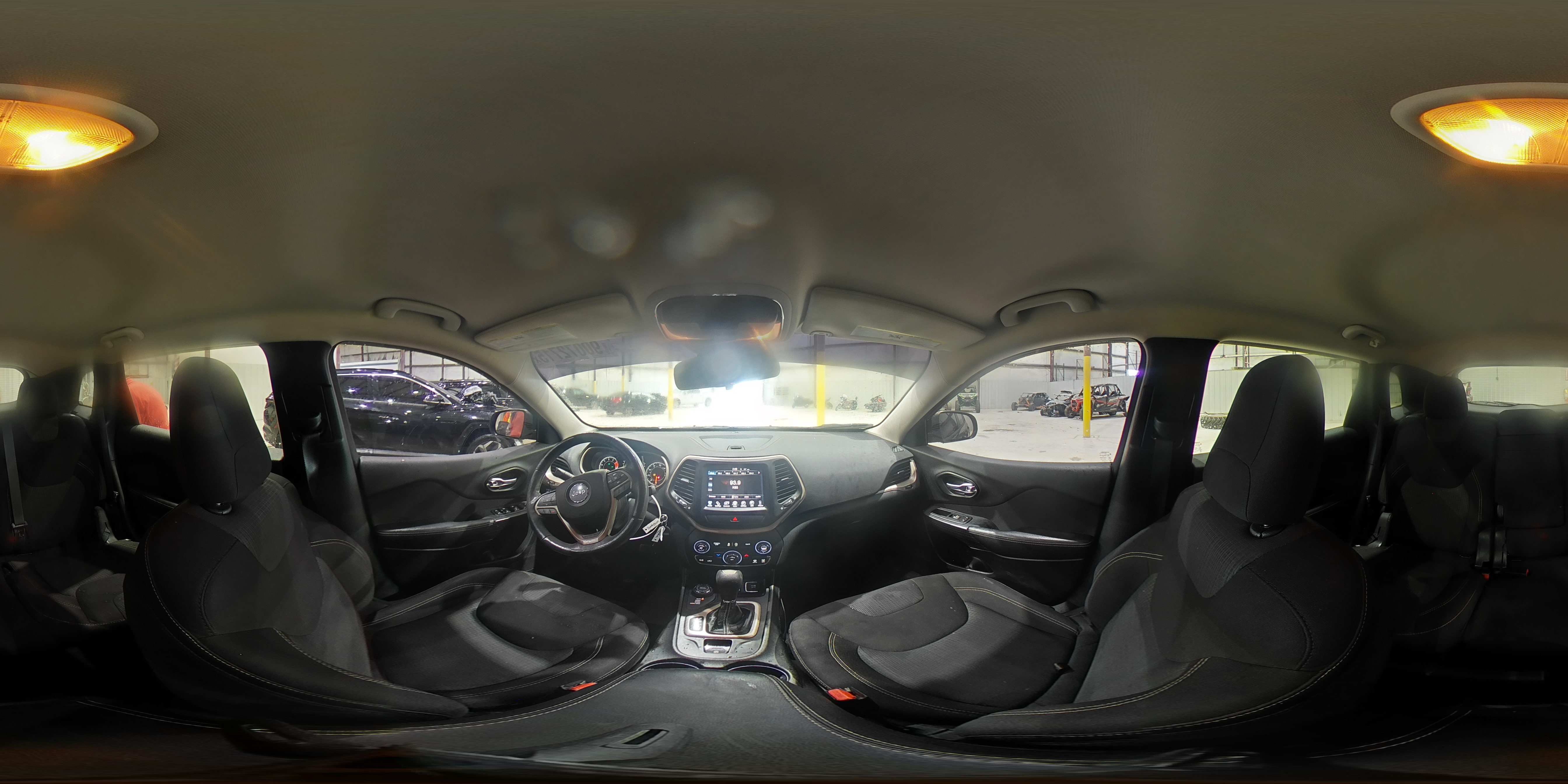 2016 Jeep Cherokee Latitude VIN: 1C4PJMCS2GW106179 Lot: 90072715