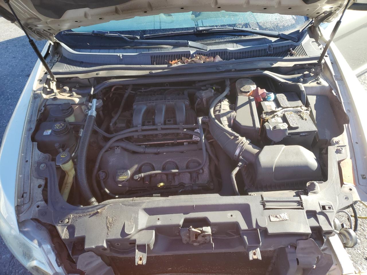 2011 Ford Taurus Sel VIN: 1FAHP2HW9BG123413 Lot: 89640365