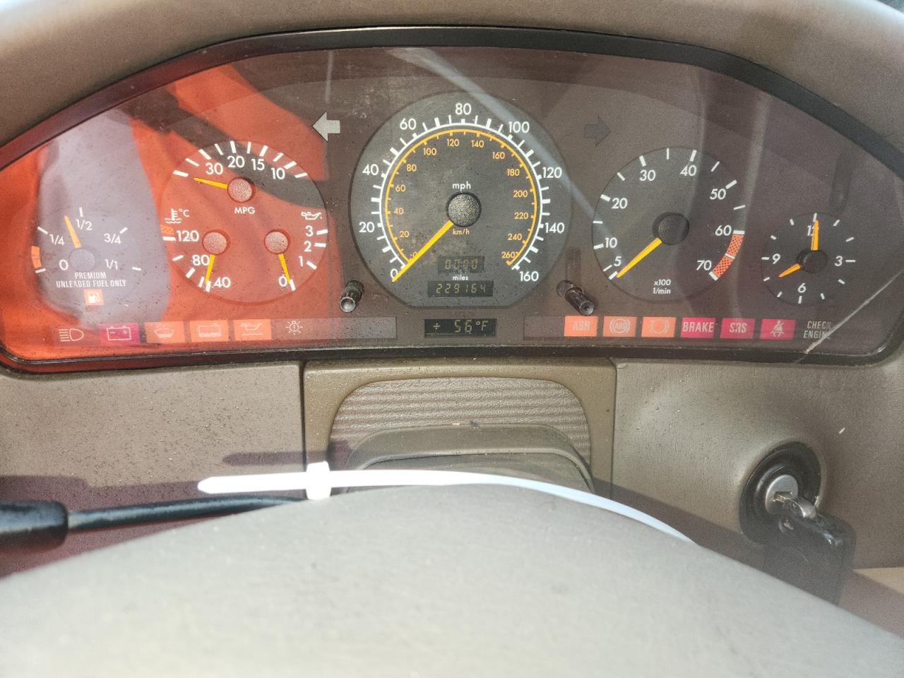 1995 Mercedes-Benz S 420 VIN: WDBGA43E4SA220604 Lot: 90240895