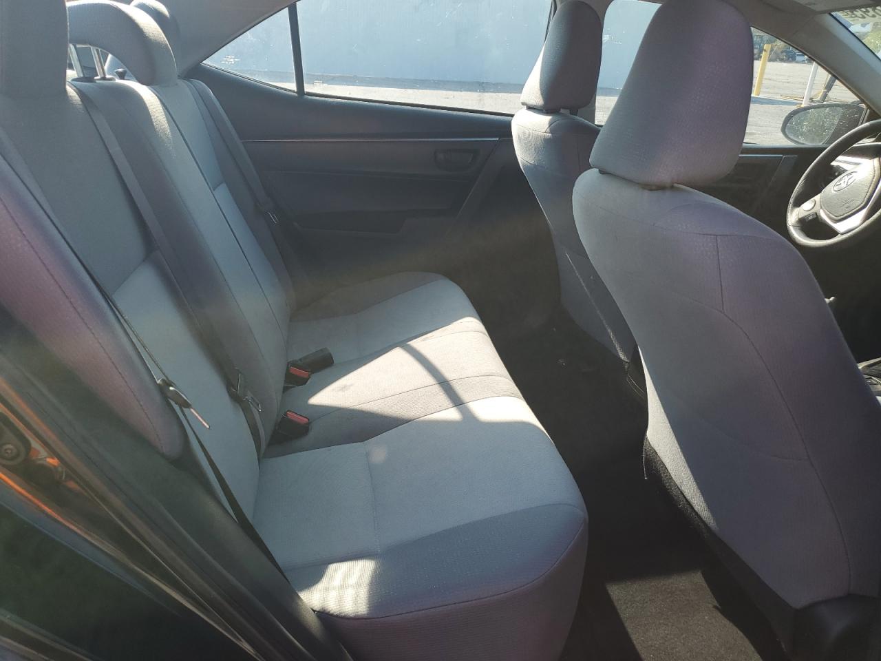 2015 Toyota Corolla L VIN: 5YFBURHE4FP269134 Lot: 86320895