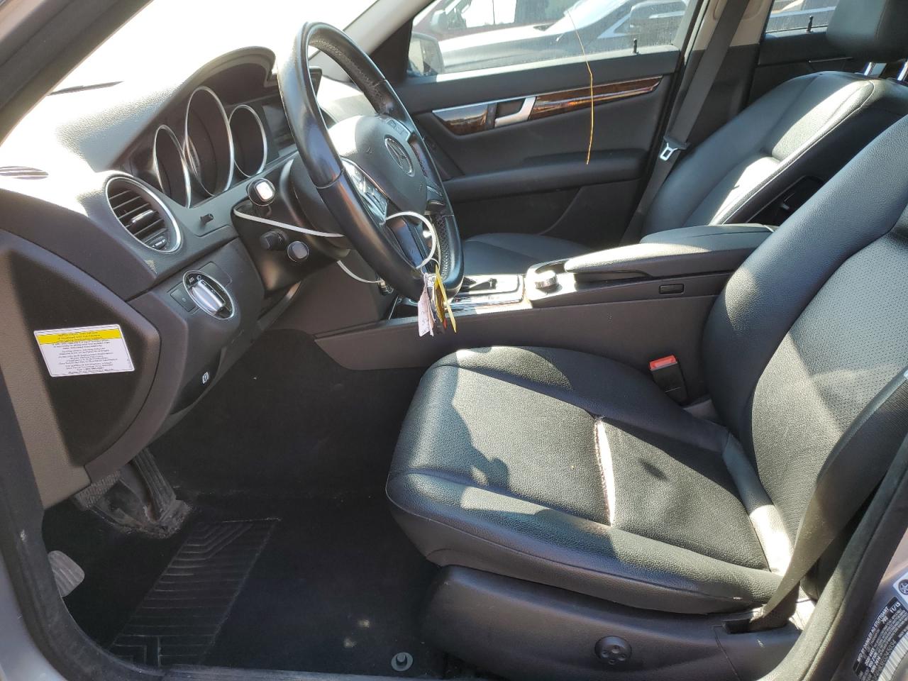 2014 Mercedes-Benz C 250 VIN: WDDGF4HB3EG245034 Lot: 85295885