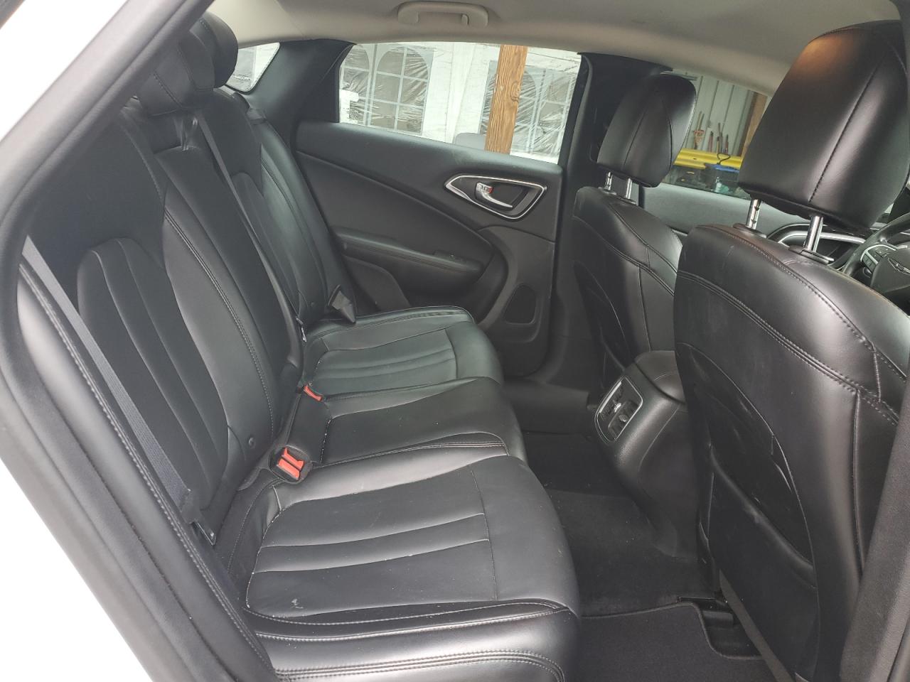 2016 Chrysler 200 C VIN: 1C3CCCEG4GN119778 Lot: 82228695