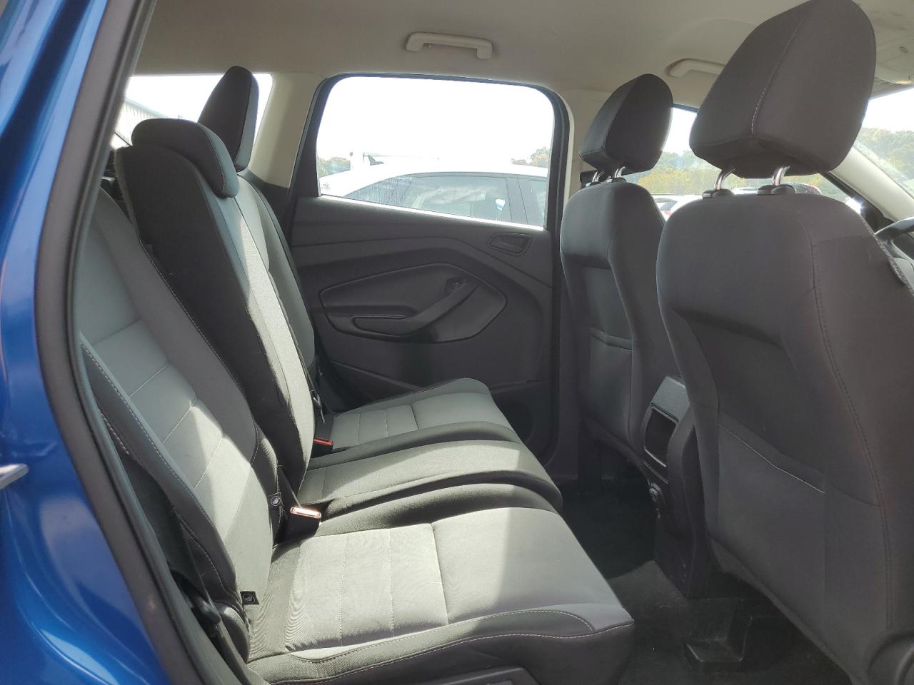 2017 Ford Escape S VIN: 1FMCU0F79HUE21088 Lot: 84922525