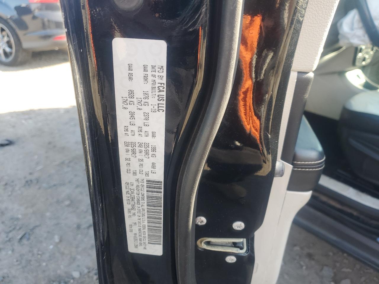 2019 Jeep Compass Latitude VIN: 3C4NJCBB4KT706462 Lot: 90300245