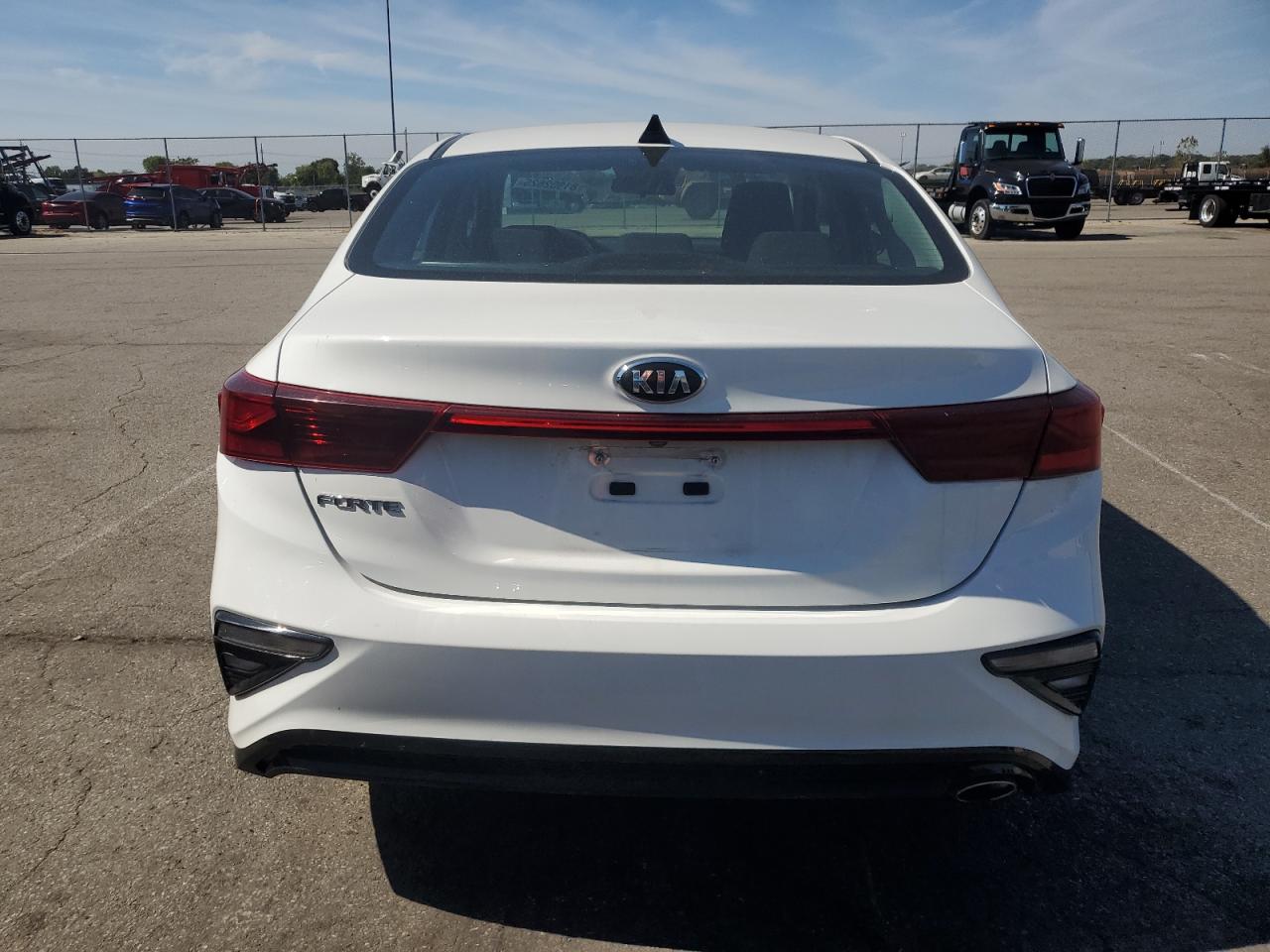 2020 Kia Forte Fe VIN: 3KPF24AD1LE198807 Lot: 81952625