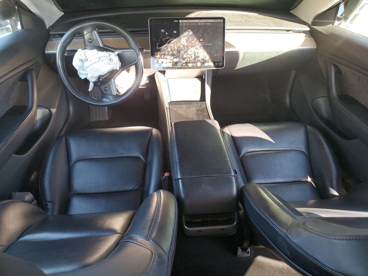 2018 Tesla Model 3 VIN: 5YJ3E1EB7JF073724 Lot: 87224835