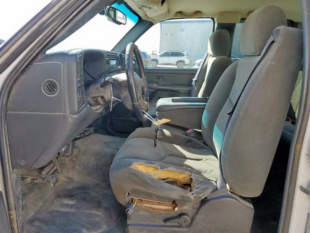 2004 Chevrolet Silverado K2500 Heavy Duty VIN: 1GCHK29U64E235798 Lot: 85561195