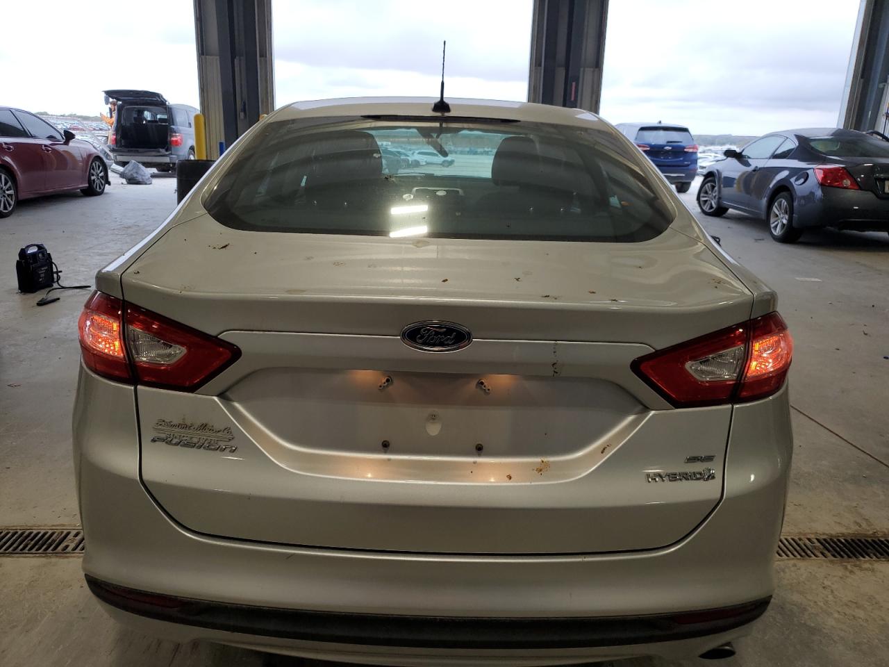 2013 Ford Fusion Se Hybrid VIN: 3FA6P0LU9DR361582 Lot: 87093625