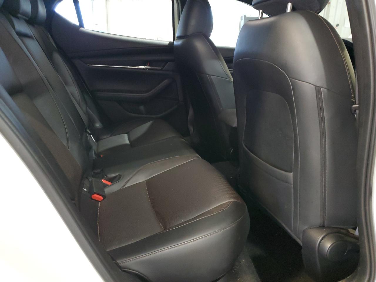 2019 Mazda 3 Premium VIN: JM1BPBNM1K1130085 Lot: 84719615