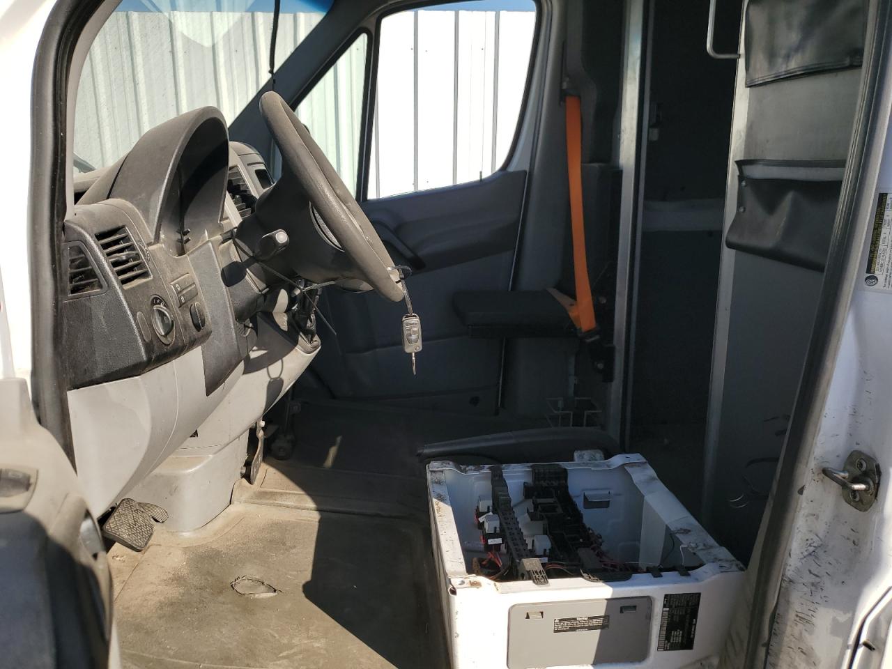 2014 Mercedes-Benz Sprinter 2500 VIN: WD3PE8DE6E5897897 Lot: 85365245