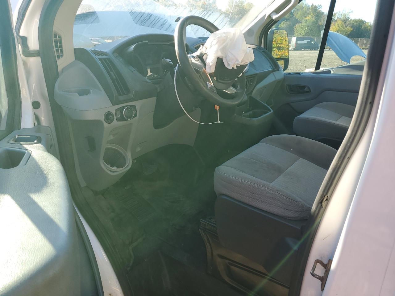 2015 Ford Transit T-250 VIN: 1FTNR1ZM2FKB20094 Lot: 86988635