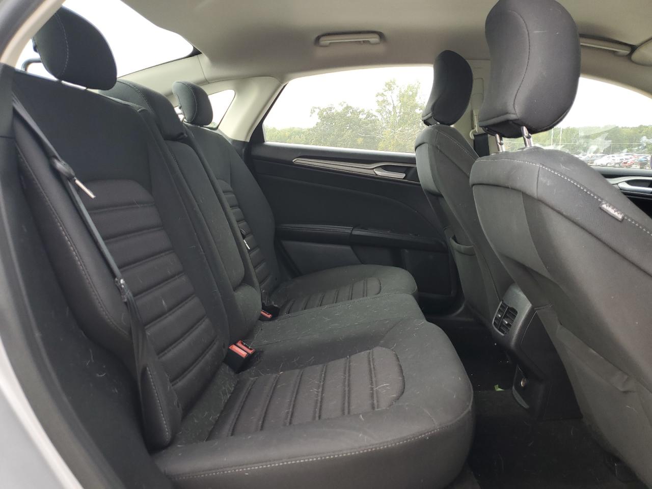 2019 Ford Fusion Se VIN: 3FA6P0LU9KR206687 Lot: 86254105