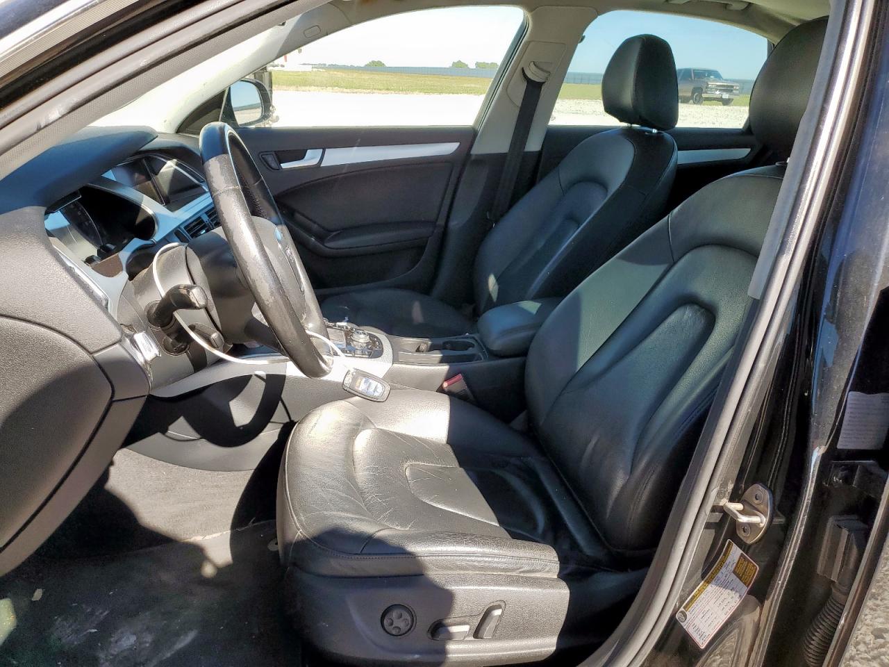 2010 Audi A4 Premium Plus VIN: WAUEFAFL6AN008598 Lot: 90596155