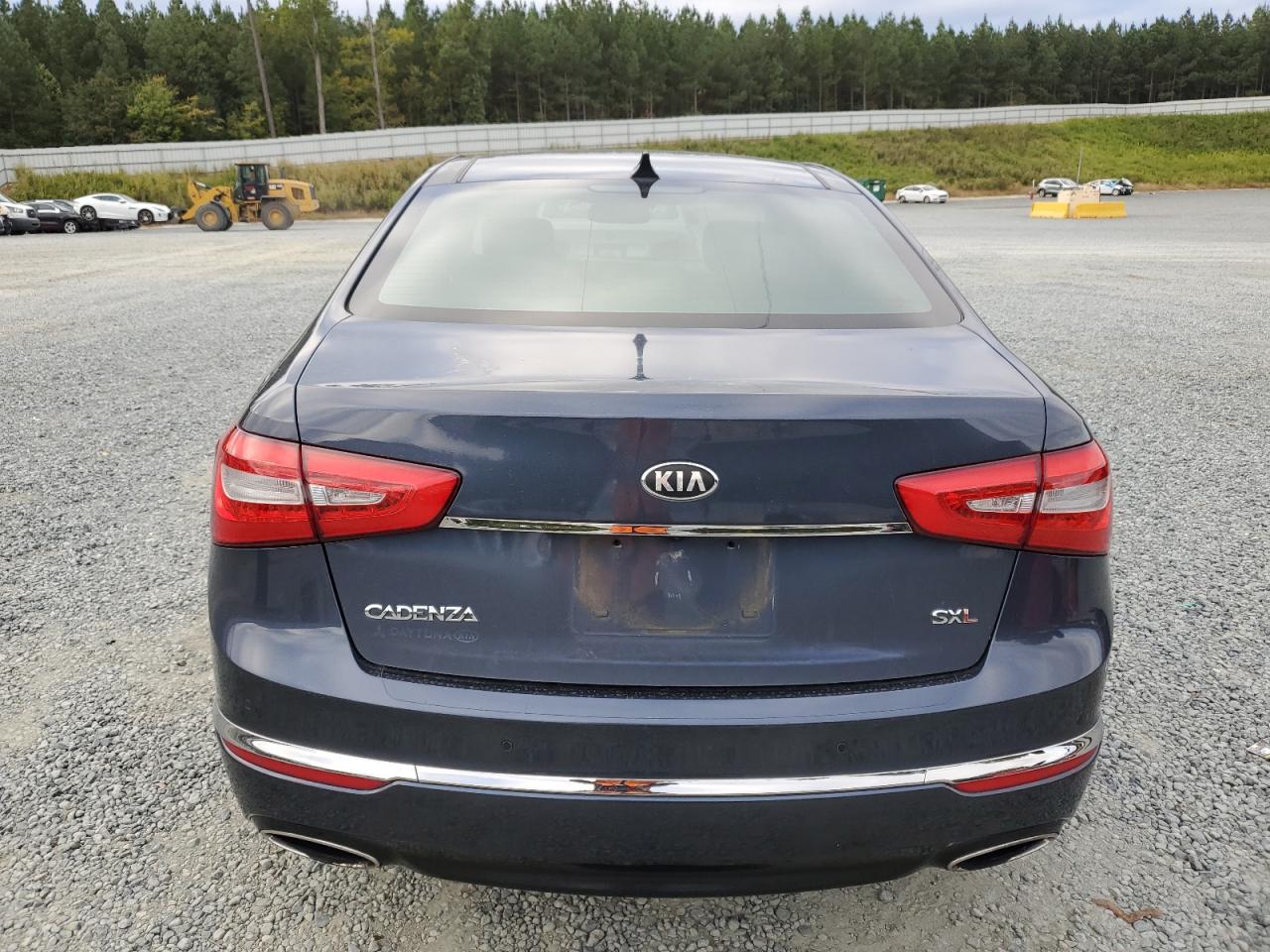 2015 Kia Cadenza Premium VIN: KNALN4D74F5192674 Lot: 82435465