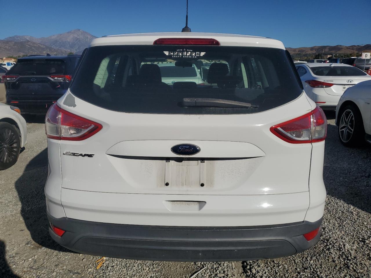 2016 Ford Escape S VIN: 1FMCU0F79GUB25549 Lot: 82638525