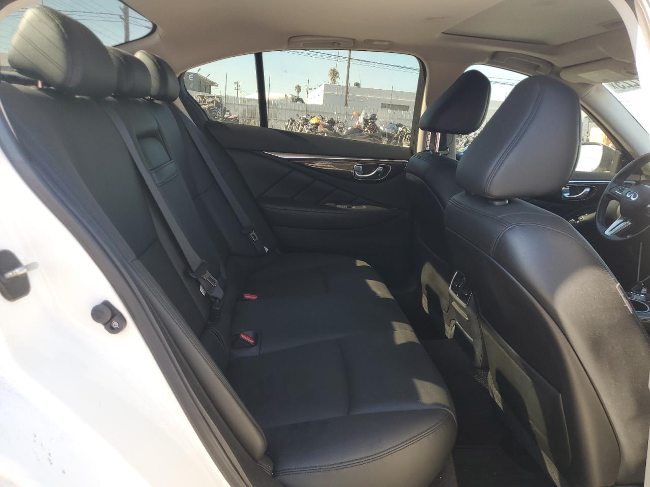 2018 Infiniti Q50 Luxe VIN: JN1EV7AR9JM611770 Lot: 87307225