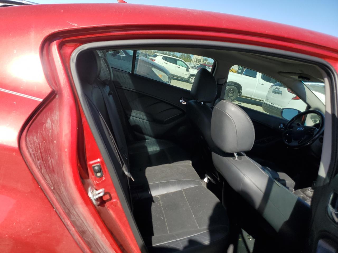 2017 Kia Forte Ex VIN: 3KPFN4A88HE092923 Lot: 89502175