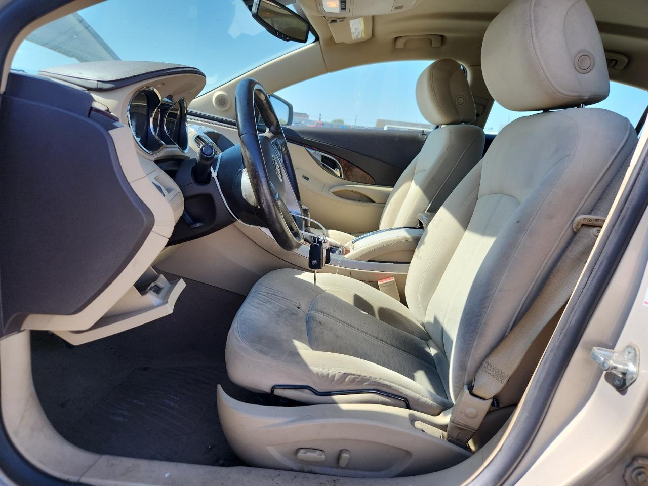 2010 Buick Lacrosse Cx VIN: 1G4GA5EC1AF304363 Lot: 82612655