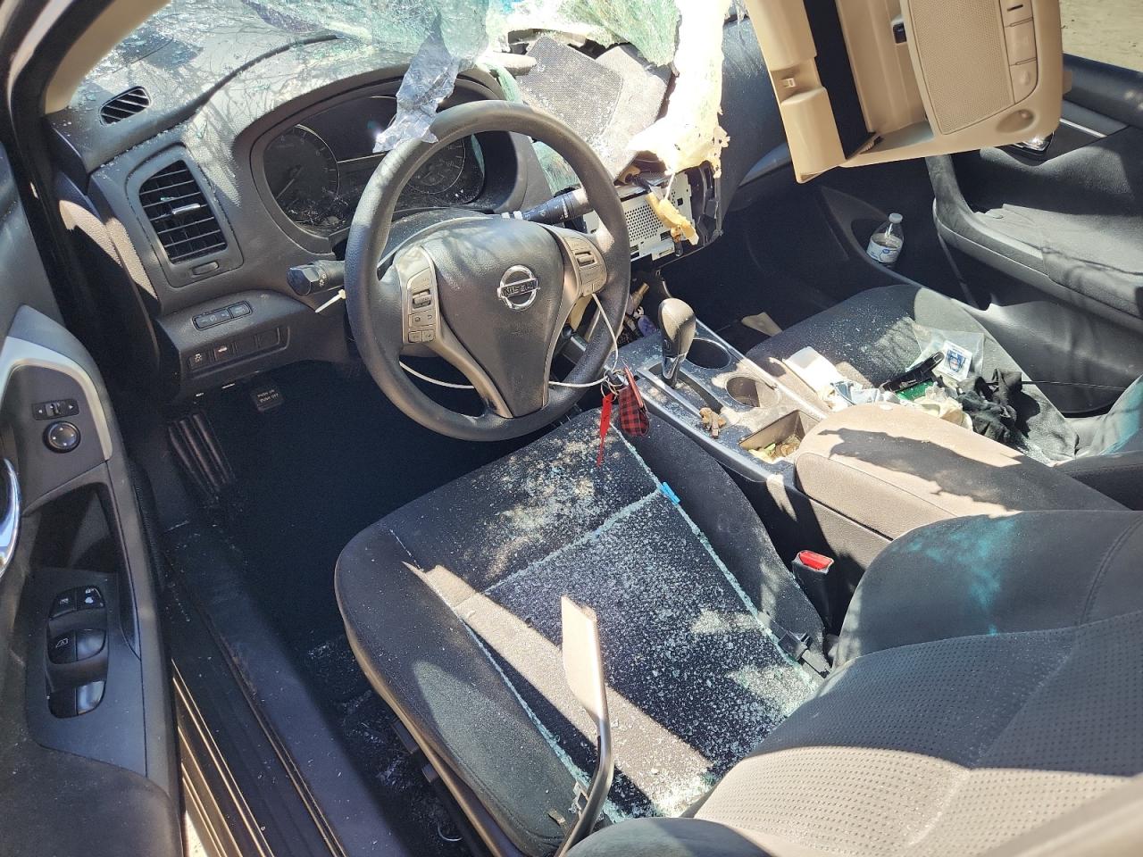 2015 Nissan Altima 2.5 VIN: 1N4AL3AP1FN367077 Lot: 84889355