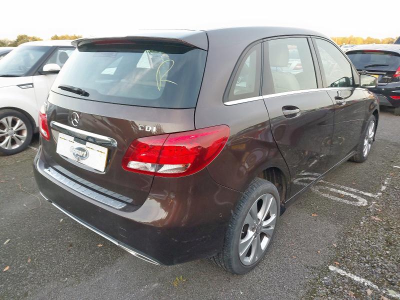 2015 MERCEDES-BENZ B CLASS B180 CDI SPORT EXECUTIVE 5DR AUTO