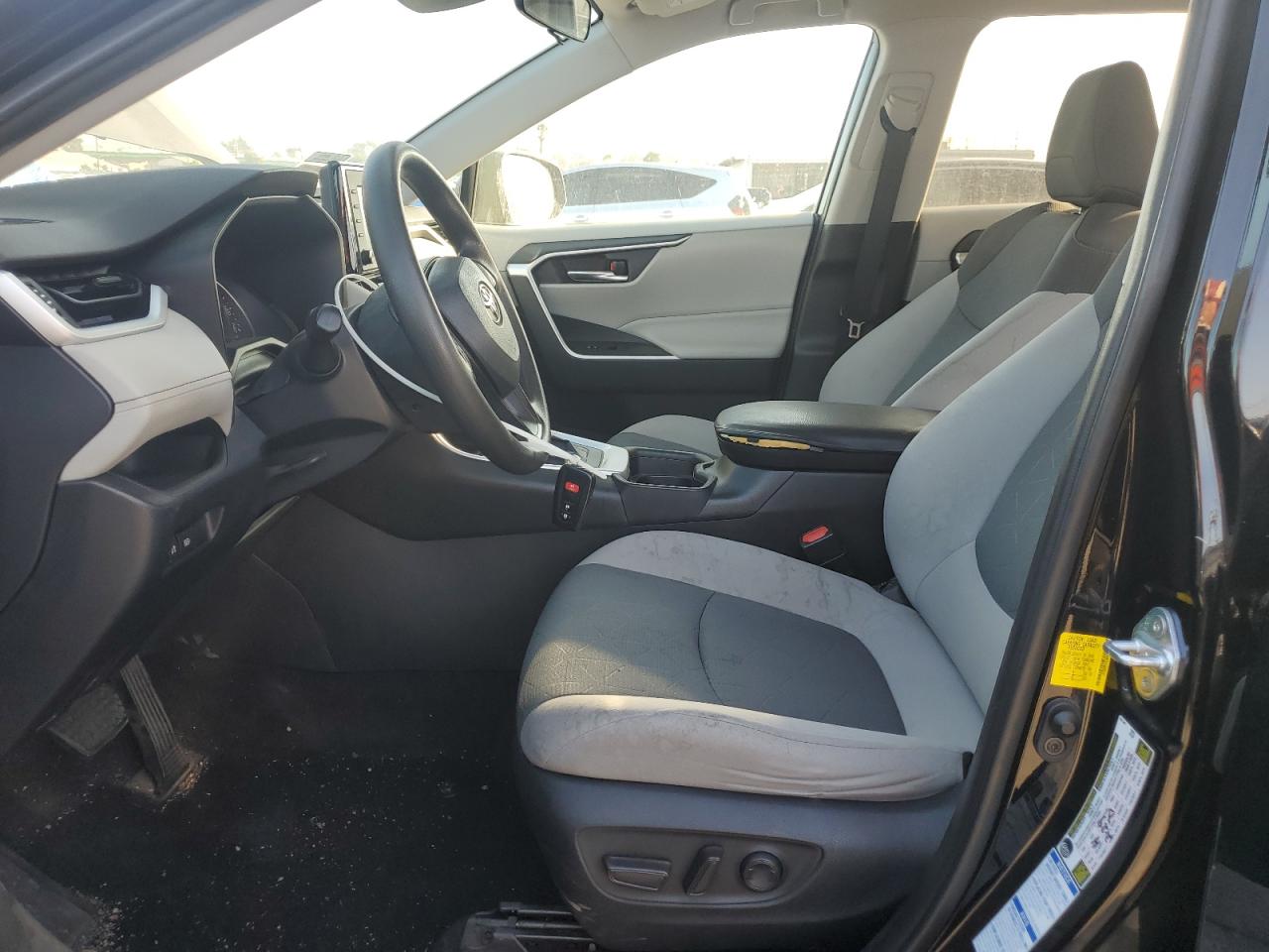 2020 Toyota Rav4 Xle VIN: 2T3RWRFV3LW050534 Lot: 84788395