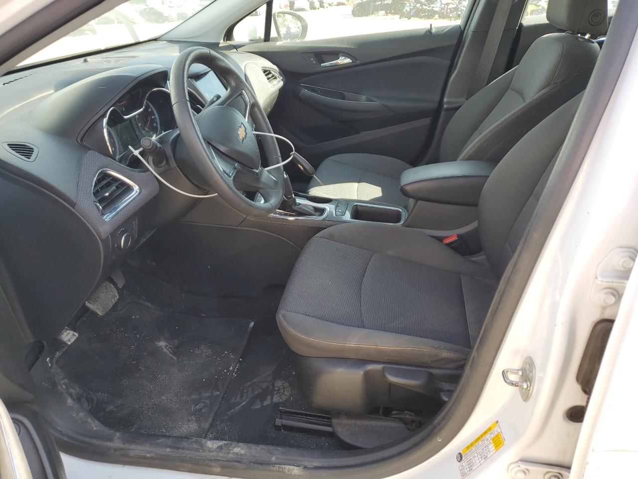 2019 Chevrolet Cruze Ls VIN: 1G1BC5SM2K7110984 Lot: 84723715