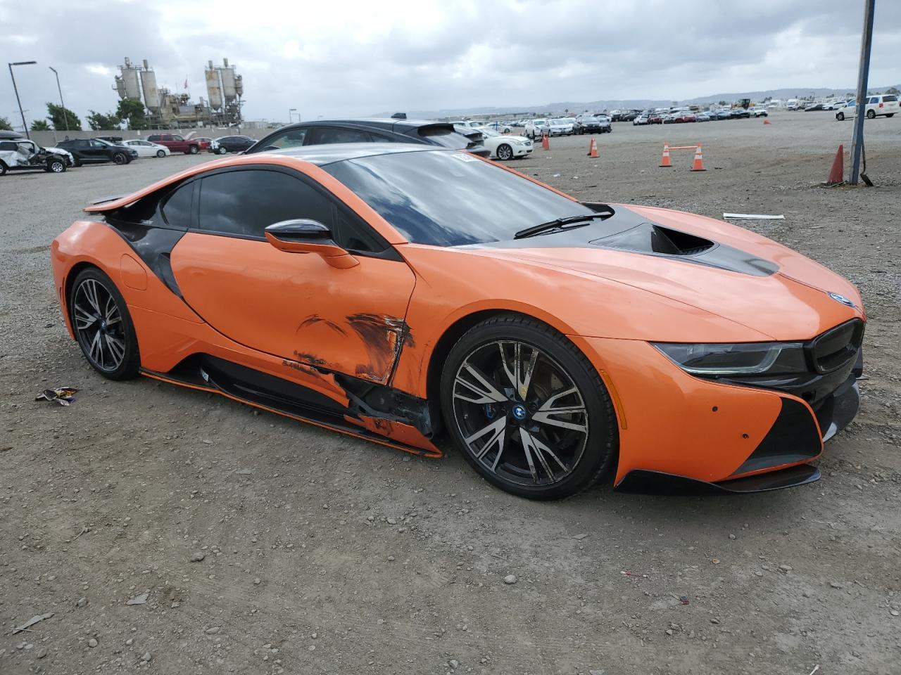 Фото: WBY2Z2C51GV675742