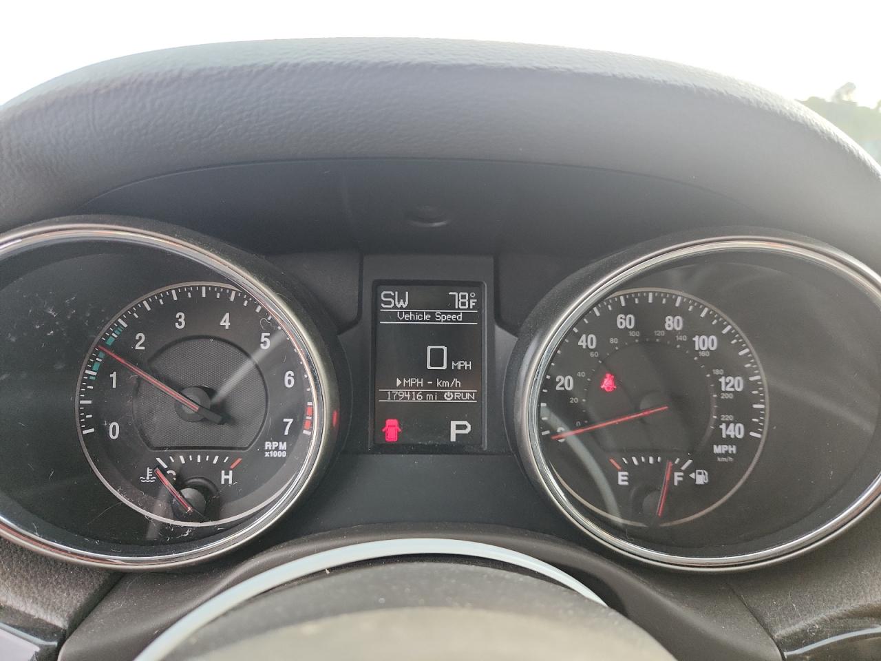 2013 Jeep Grand Cherokee Laredo VIN: 1C4RJFAG5DC641782 Lot: 81903095