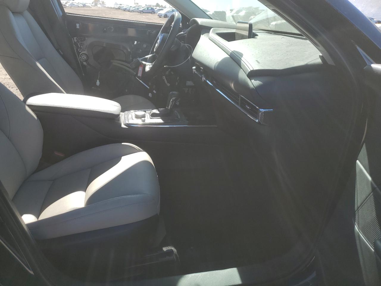 2021 Mazda Cx-30 Preferred VIN: 3MVDMBCL8MM250451 Lot: 90236655