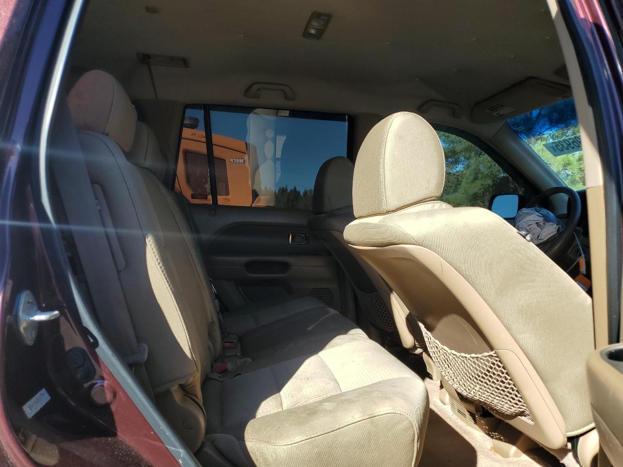 2007 Honda Pilot Lx VIN: 5FNYF28147B041379 Lot: 96783455