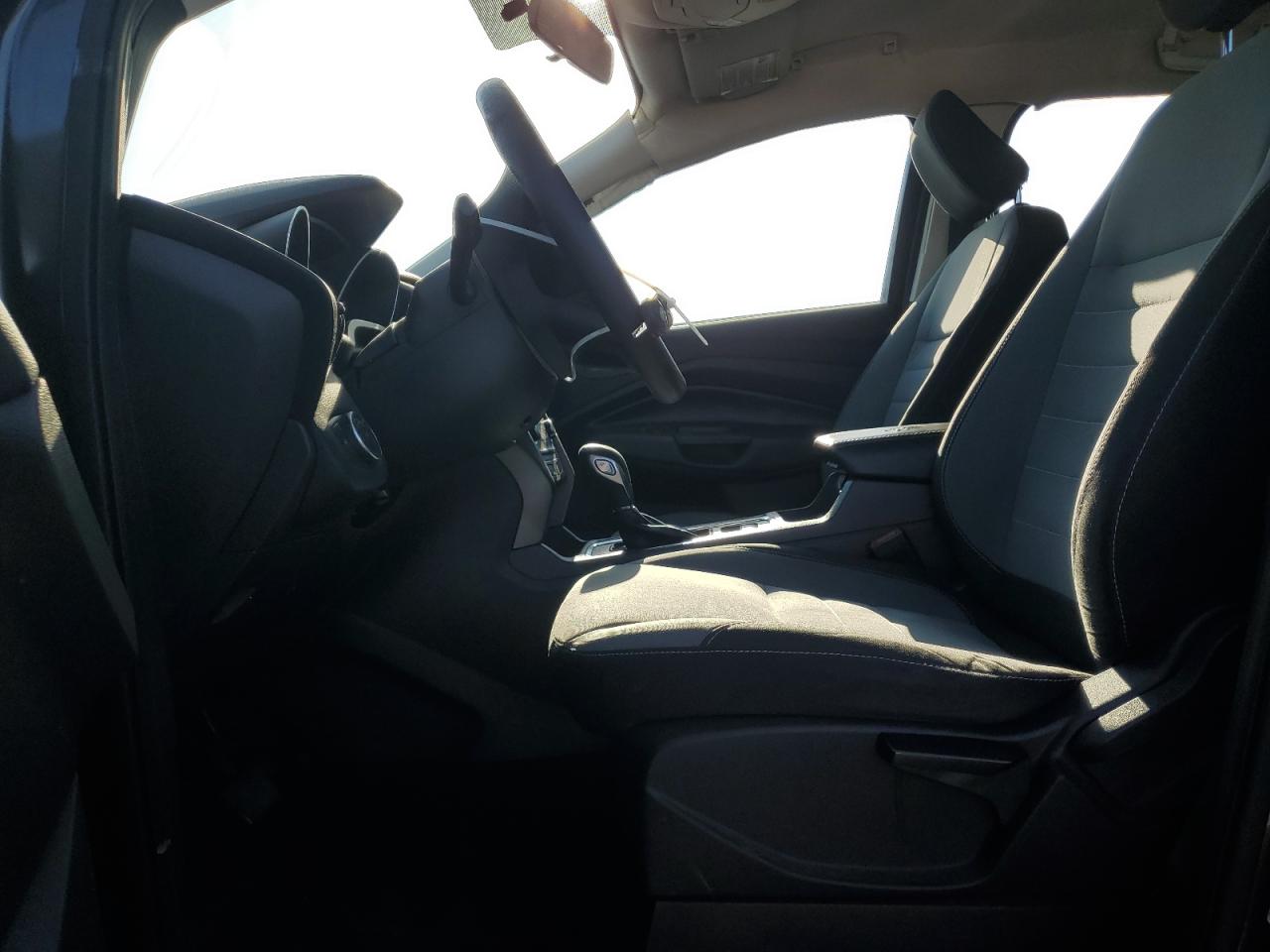 2018 Ford Escape S VIN: 1FMCU0F75JUA30395 Lot: 82771195