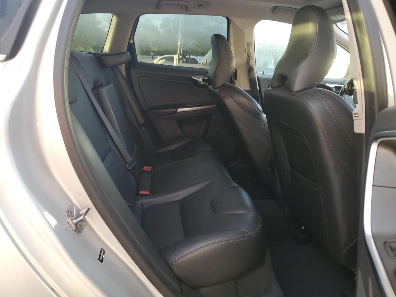 2017 Volvo Xc60 T6 Dynamic VIN: YV449MRR0H2204469 Lot: 86513605