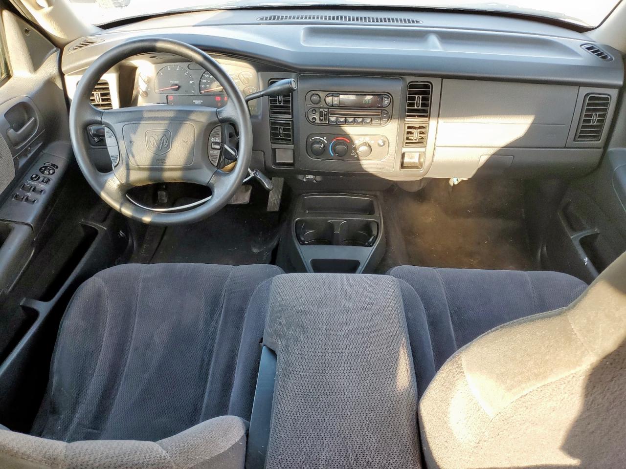 2003 Dodge Dakota Quad Sport VIN: 1D7HL38N73S259725 Lot: 85151595
