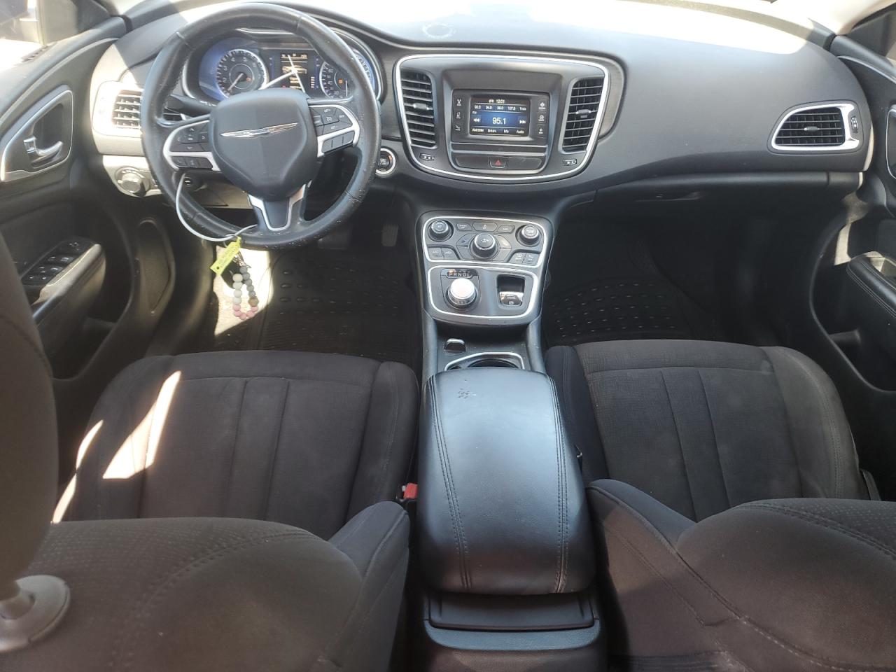 2015 Chrysler 200 Limited VIN: 1C3CCCAB3FN644825 Lot: 85735875