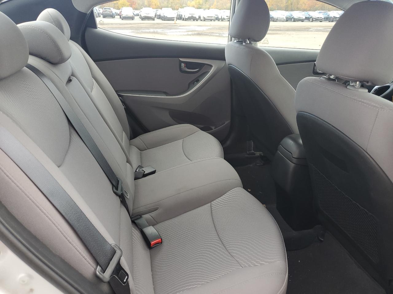 2016 Hyundai Elantra Se VIN: 5NPDH4AE2GH767440 Lot: 86408965