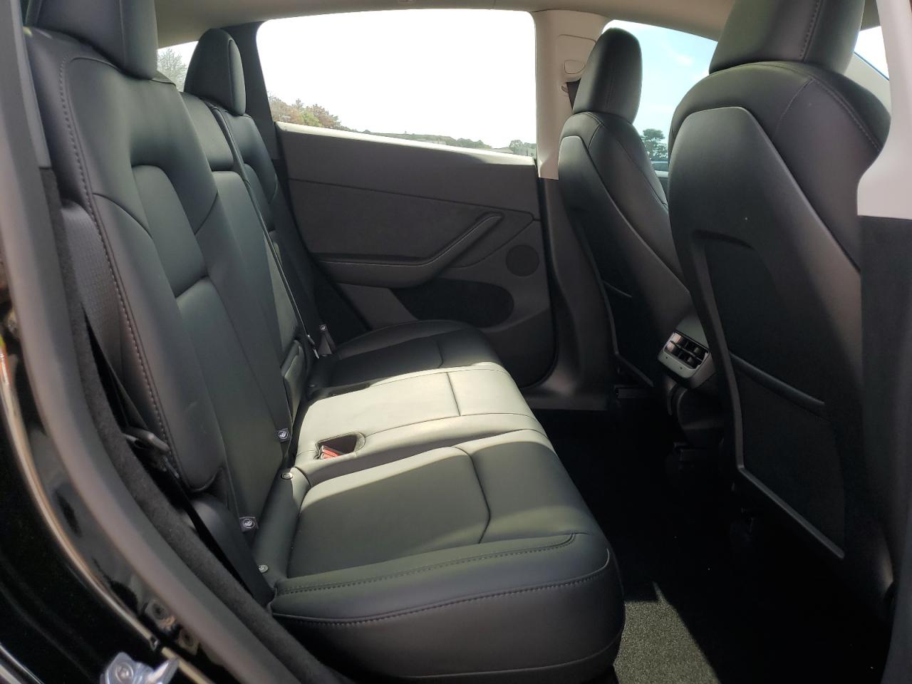 2025 Tesla Model Y VIN: 7SAYGDEE5SA342008 Lot: 81934995