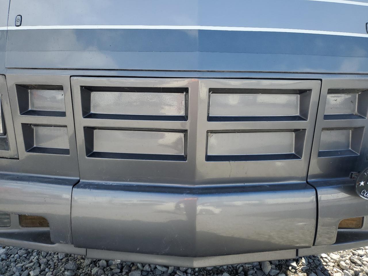 1990 Gillig Incomplete Motorhome Chassis VIN: 46GED0415L1041939 Lot: 87185815