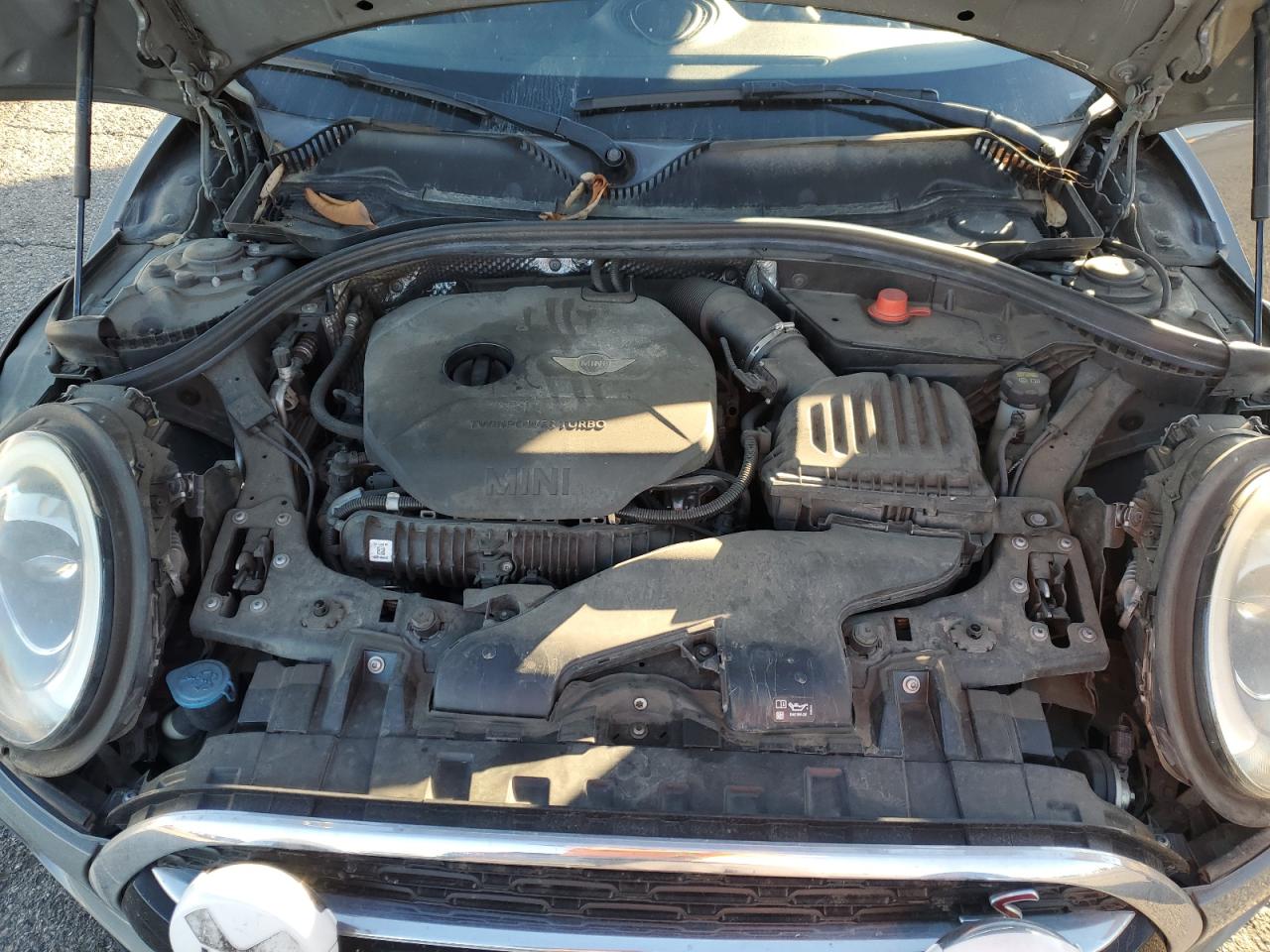 2016 Mini Cooper S Clubman VIN: WMWLN9C57G2E16331 Lot: 89916405