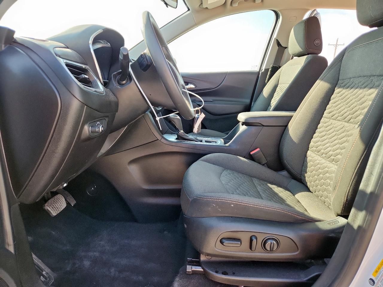 2020 Chevrolet Equinox Lt VIN: 2GNAXKEV6L6212047 Lot: 82343605